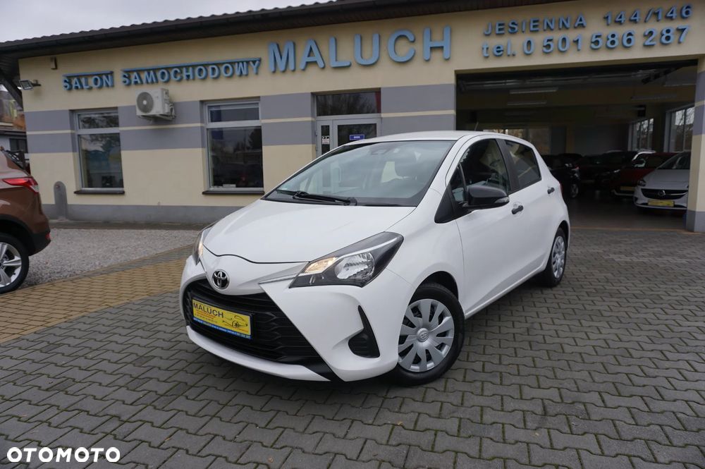 Toyota Yaris 1.0 VVT-i Team Deutschland - 2