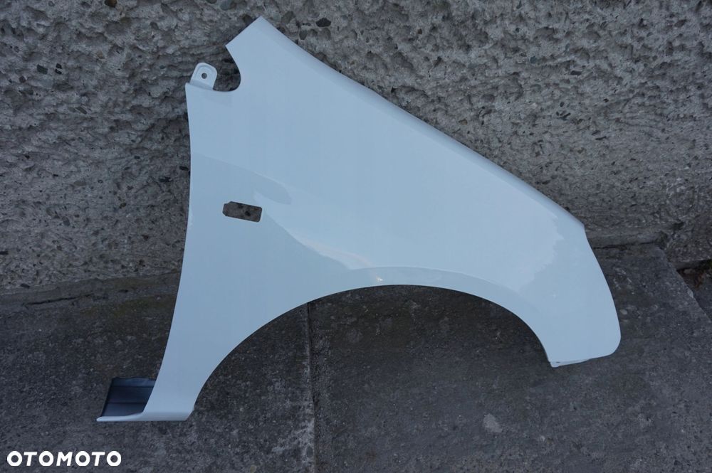BŁOTNIK PRAWY HONDA CIVIC VII 01/03r NH578 - 1