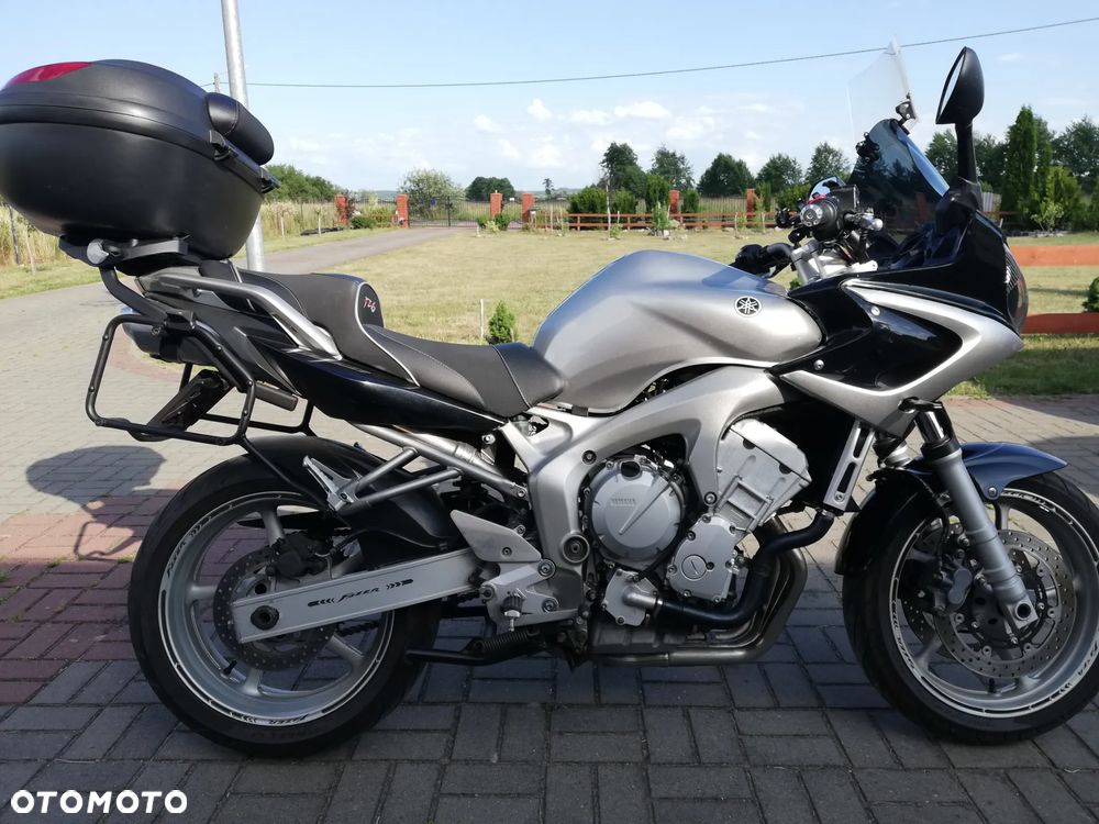 Yamaha FZ6 - 9