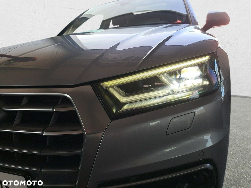 Audi Q5 - 10