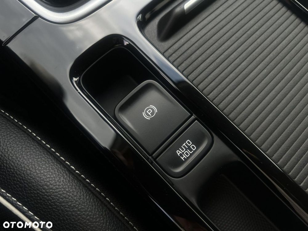 Kia Ceed 1.5 T-GDI Tribute DCT - 22