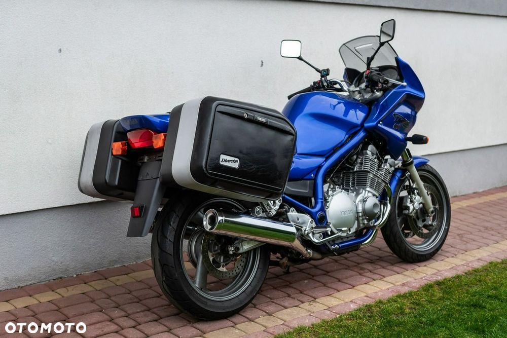 Yamaha XJ - 7