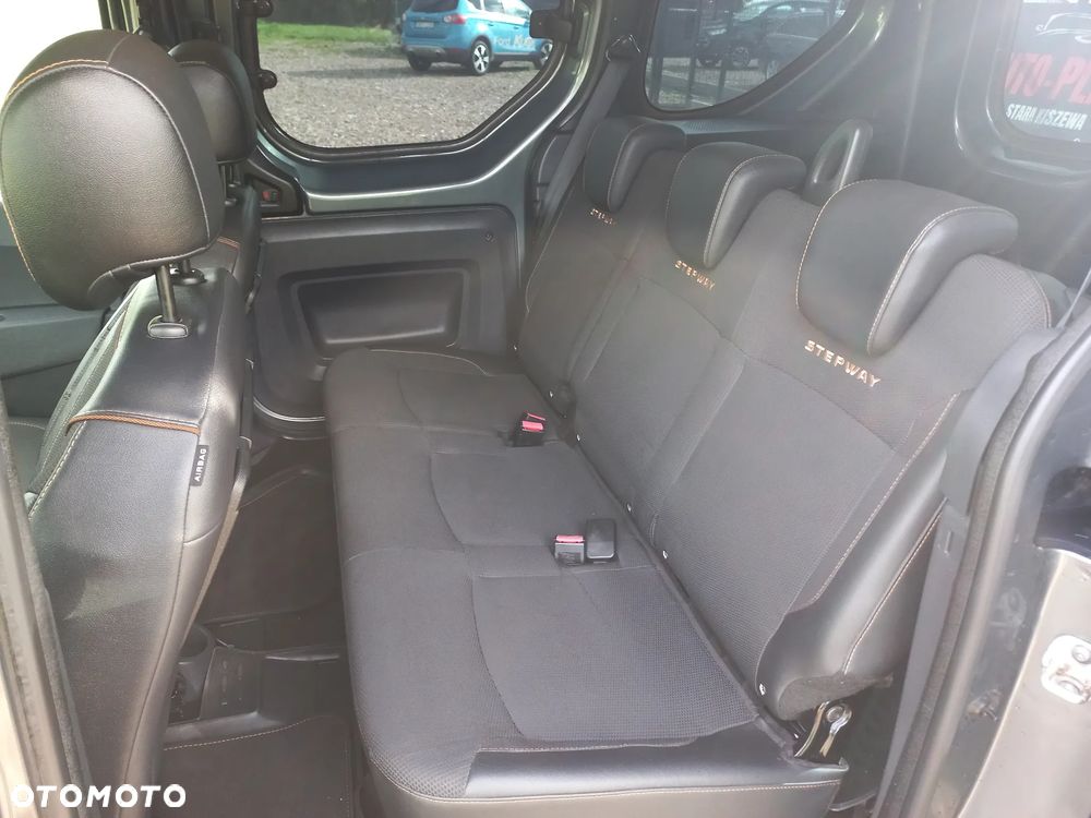 Dacia Dokker TCe 115 Stepway - 21