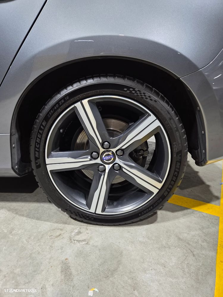 Volvo S60 2.0 D4 R-Design Momentum Geartronic - 15