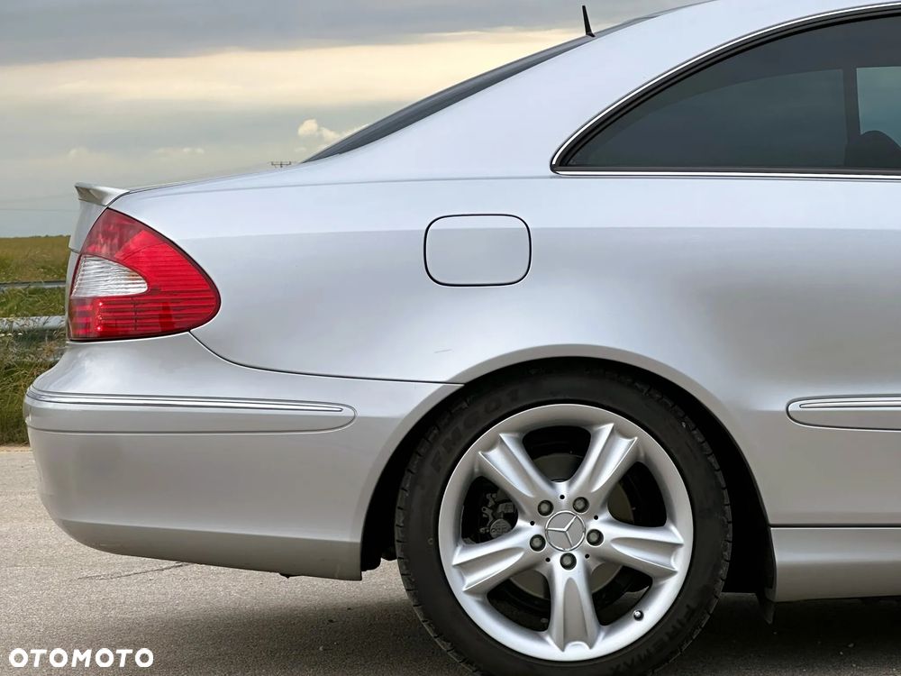 Mercedes-Benz CLK Coupe 200 Kompressor Automatik Avantgarde - 8