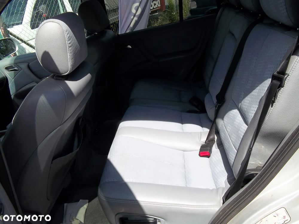 Mercedes-Benz ML - 6