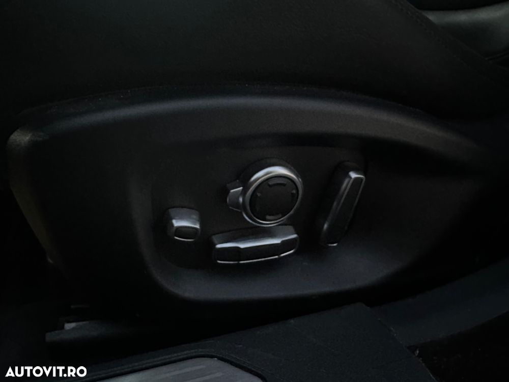 Jaguar XE 25d AWD Aut. Portfolio - 15