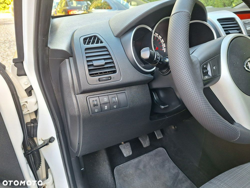 Kia Venga 1.4 CVVT Edition 7 - 22
