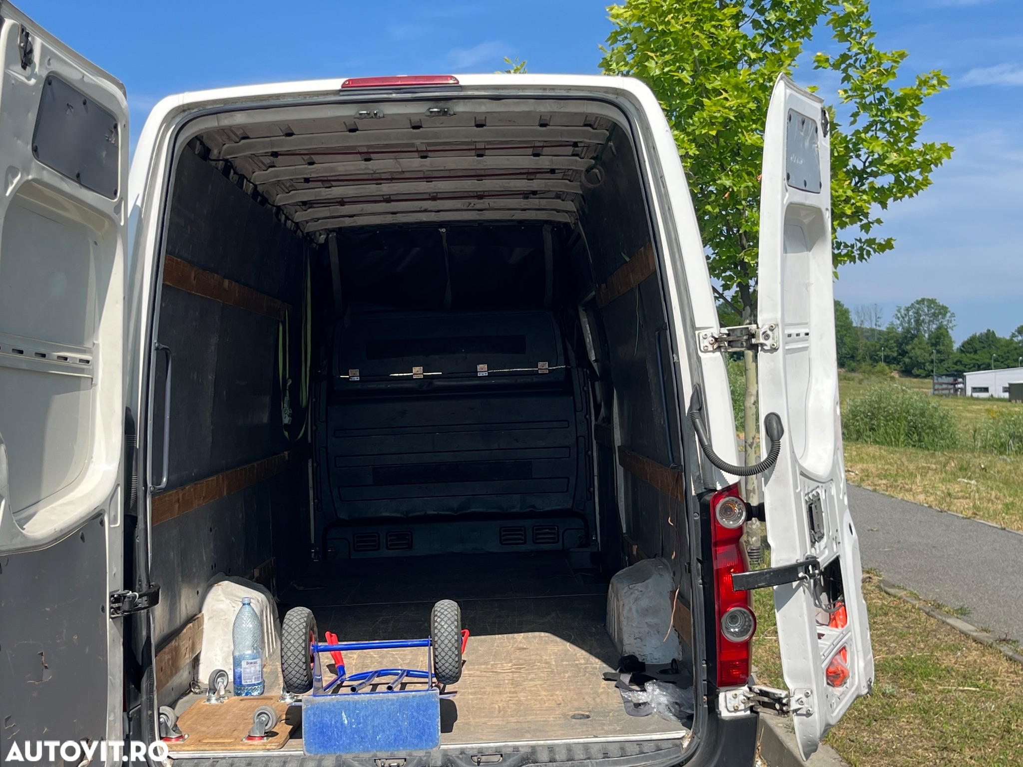 Volkswagen Crafter - 10