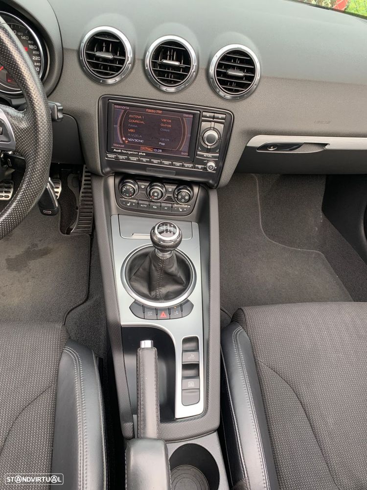 Audi TT Roadster 2.0 TFSi S-line - 18