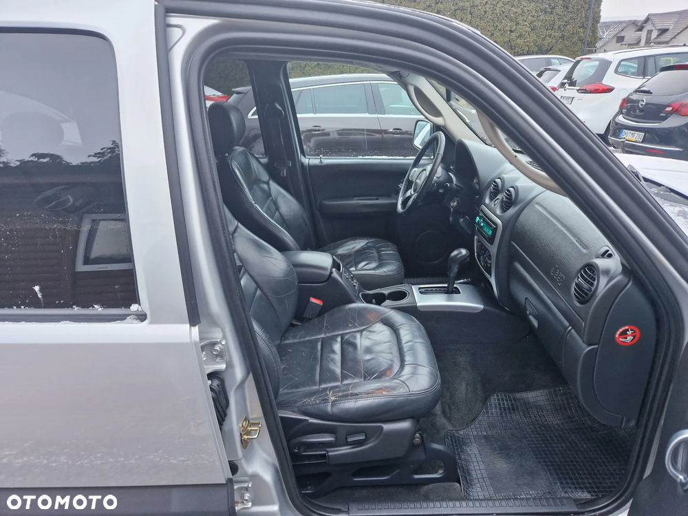 Jeep Cherokee 2.8L CRD Limited - 31