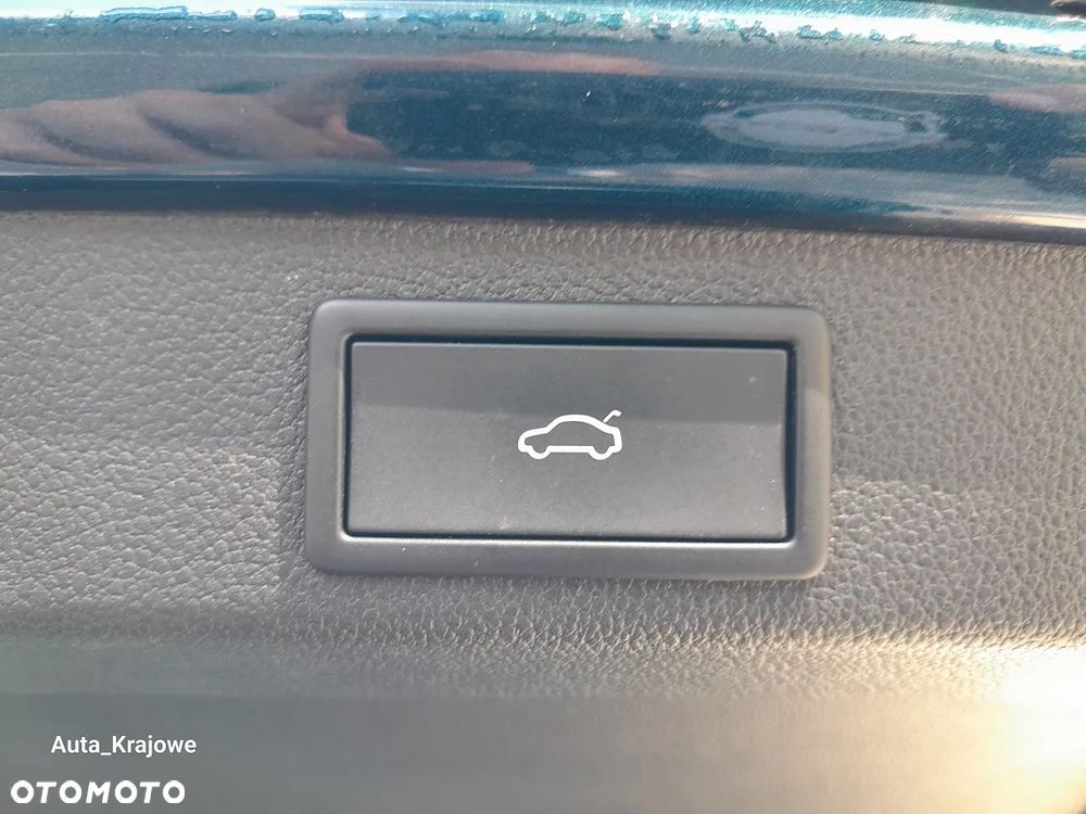 Skoda Superb 2.0 TDI SCR Style DSG - 39
