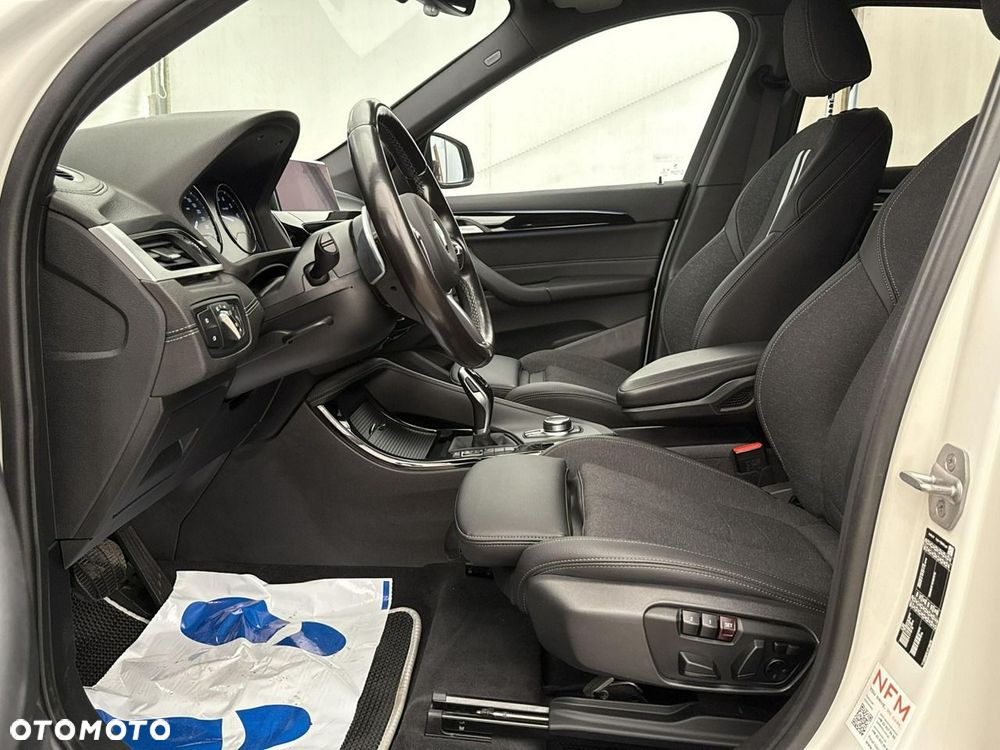 BMW X1 - 13