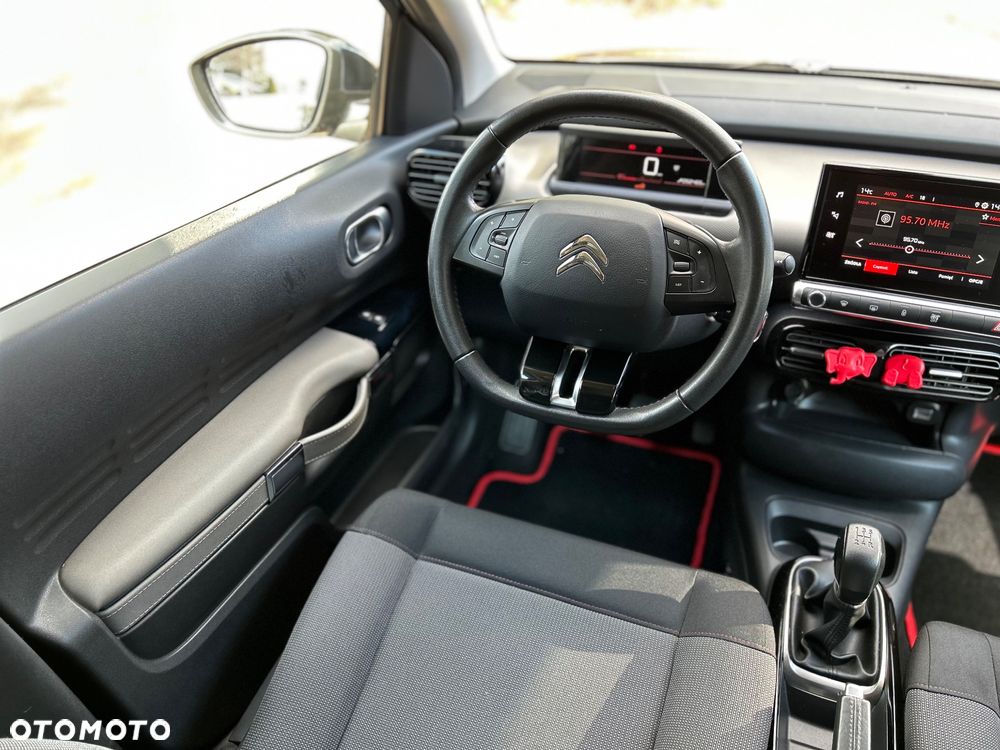 Citroën C4 Cactus 1.2 PureTech GPF Live - 28