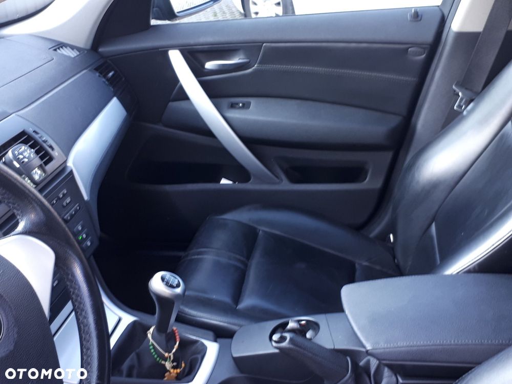BMW X3 2.0d - 6