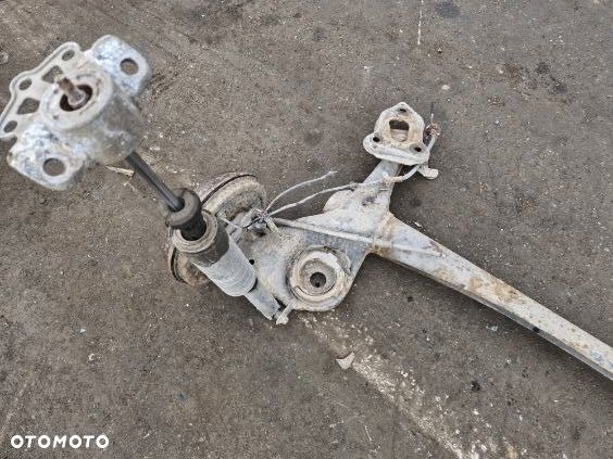 Belka zawieszenia tył / Fiat Grande Punto - 4