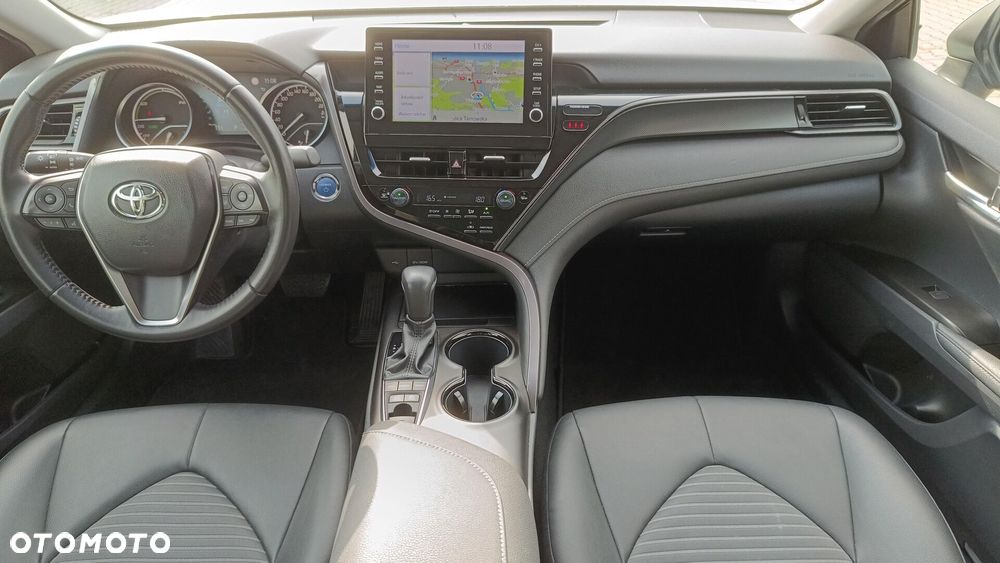 Toyota Camry 2.5 Hybrid Prestige CVT - 3