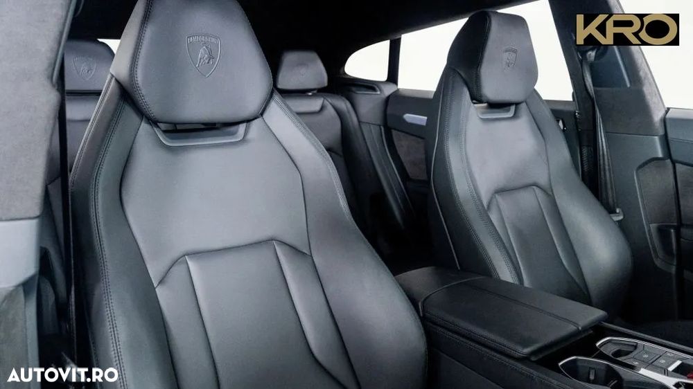 Lamborghini URUS - 3