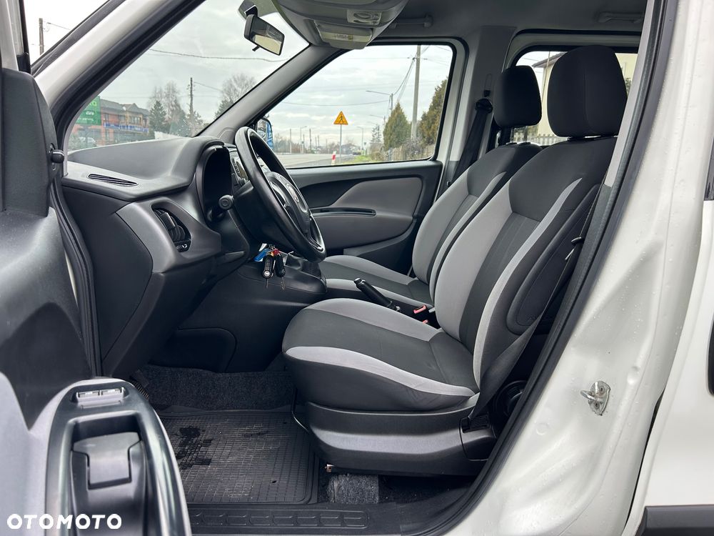 Fiat Doblo 1.4 16V Easy - 8