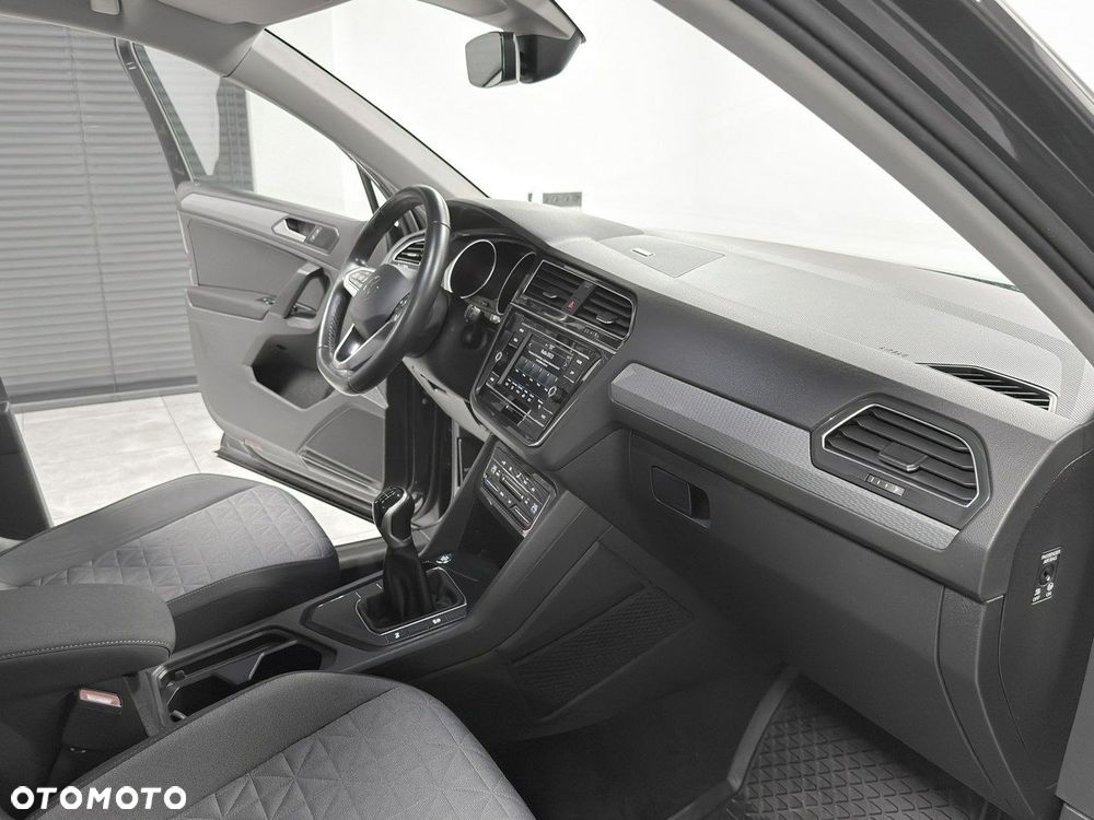 Volkswagen Tiguan 1.5 TSI EVO Life - 28