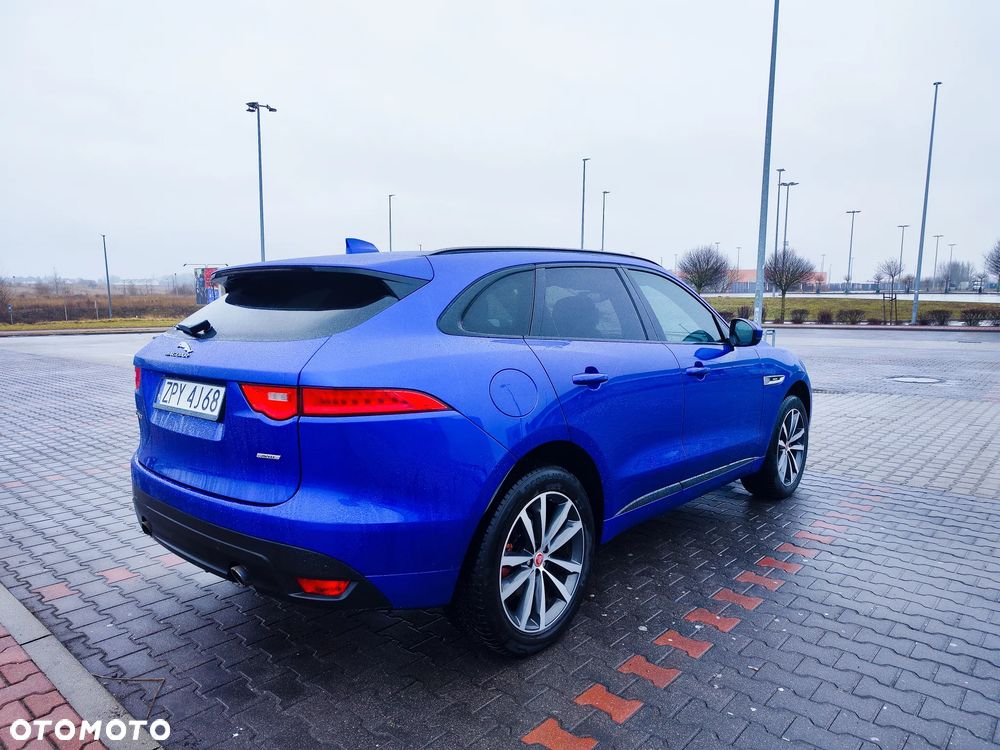 Jaguar F-Pace 2.0 i4D AWD R-Sport - 19