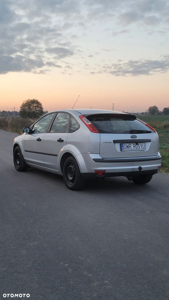 Ford Focus 1.4 16V Fun - 1