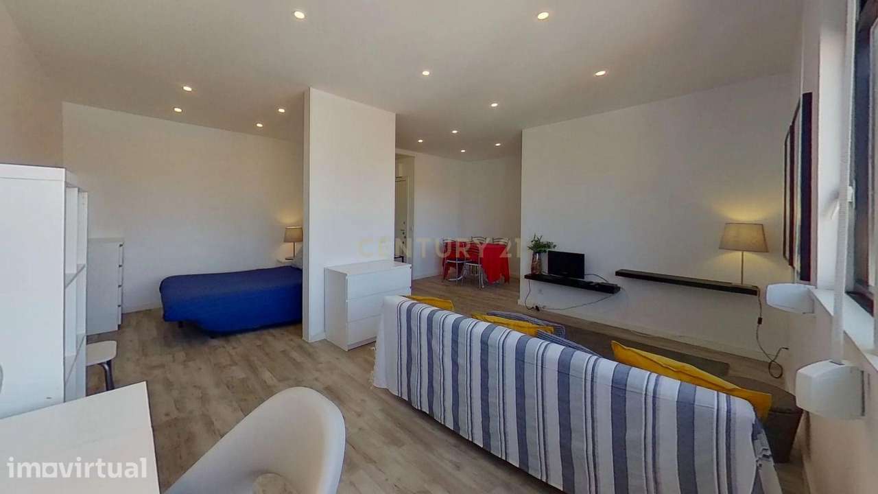 T1 para arrendamento, remodelado, mobilado e equipado, centro do Porto - Grande imagem: 2/17
