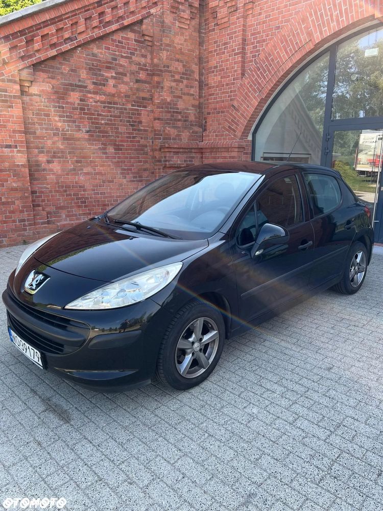 Peugeot 207 1.4 Presence Grand Prix - 6
