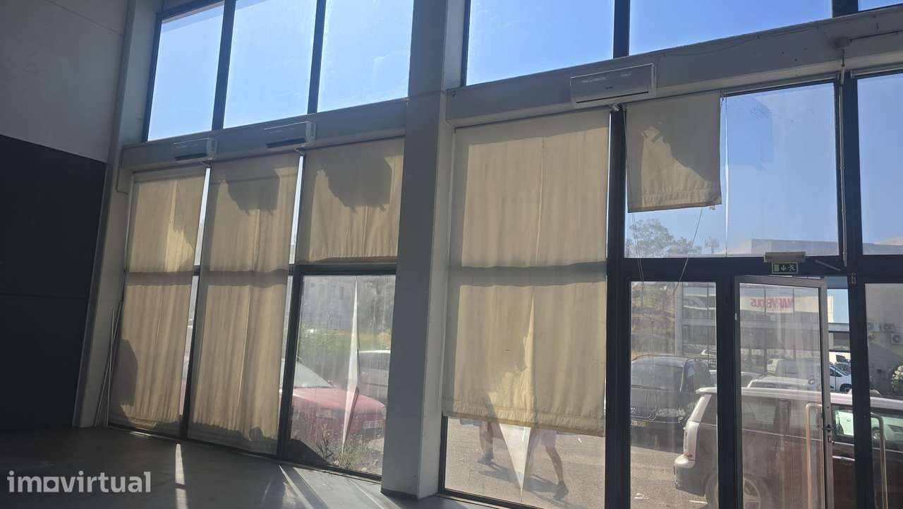 Arrenda se Armazém 150m2 - Grande imagem: 5/5