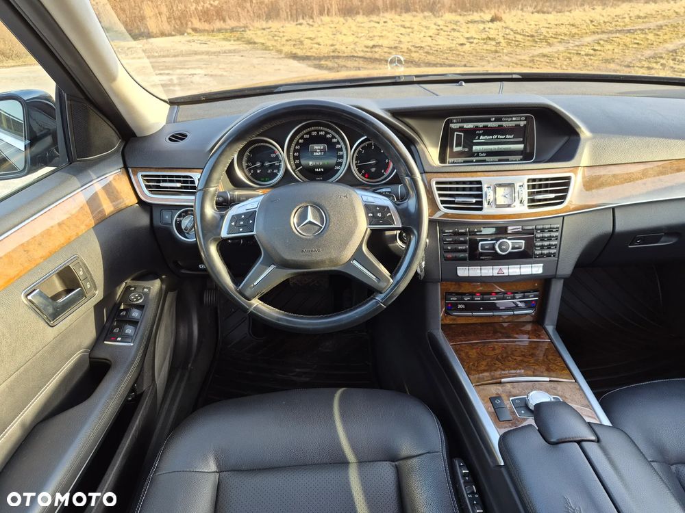 Mercedes-Benz Klasa E 250 CDI 4-Matic Avantgarde - 16