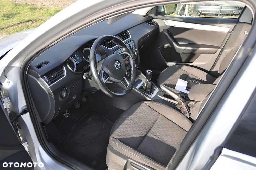 Skoda Octavia Combi 1.6 TDI Green tec Edition - 10