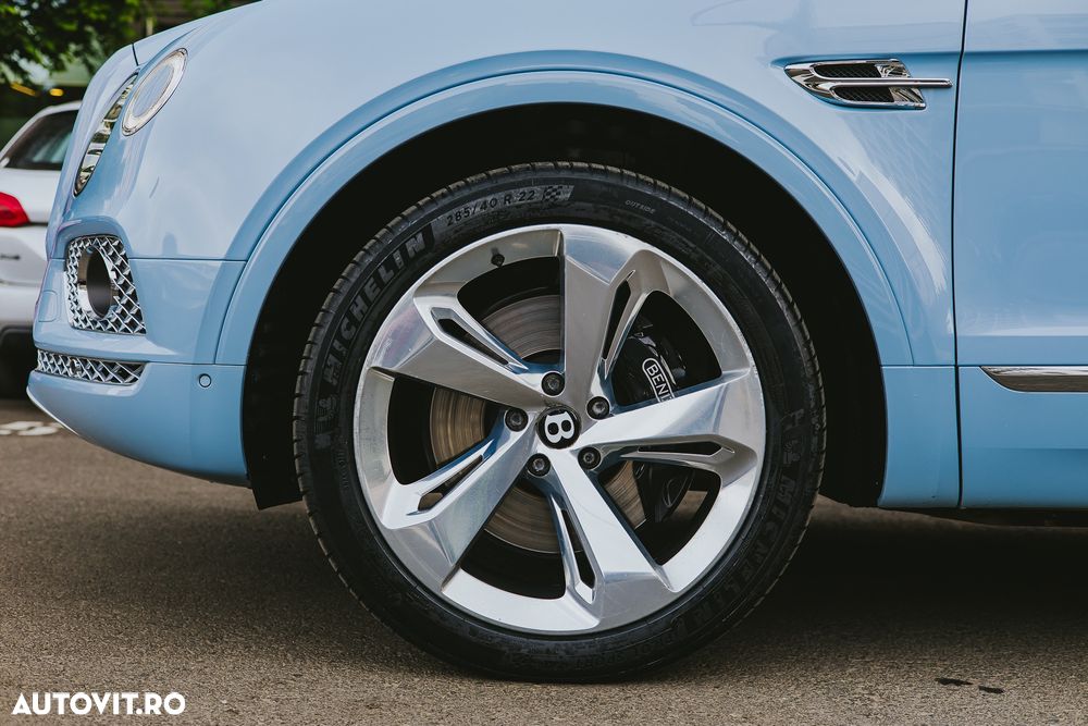 Bentley Bentayga - 8