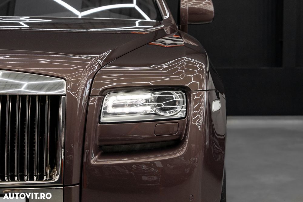 Rolls-Royce Ghost - 7