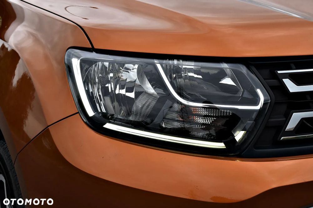 Dacia Duster 1.0 TCe SL Celebration - 33