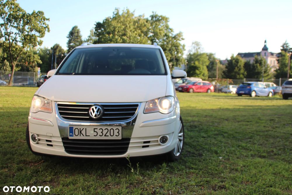 Volkswagen Touran 2.0 TDI Trendline - 1