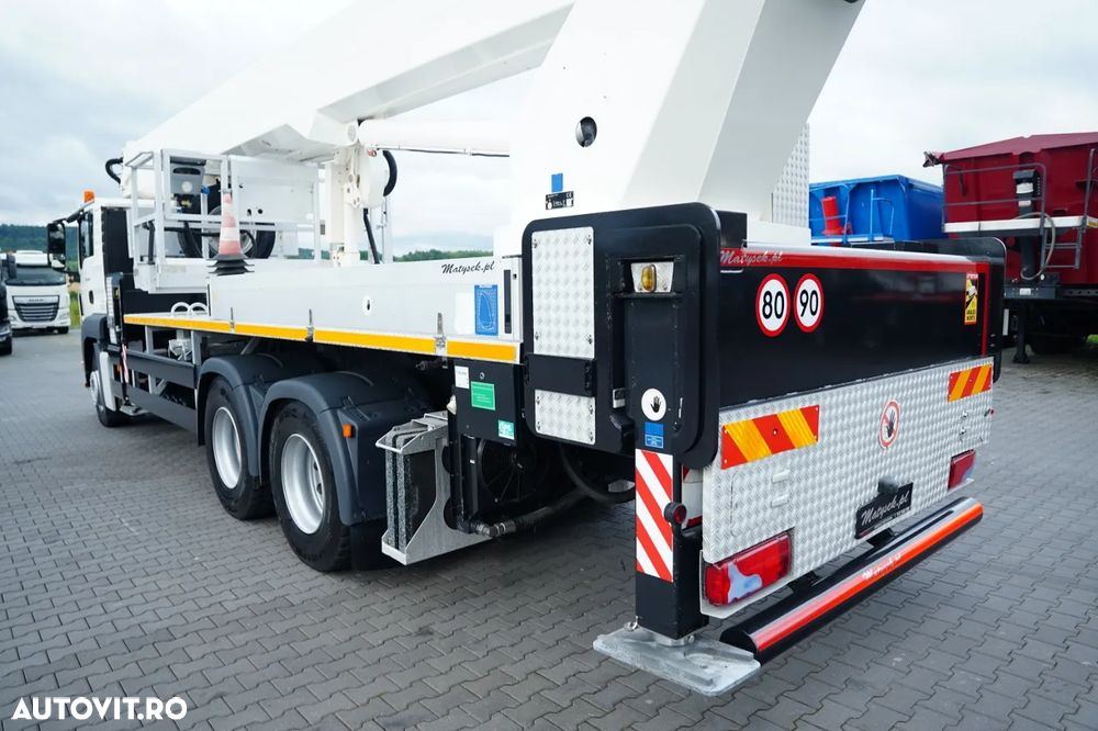 MAN TGS 26.400 / Platformă de lucru aeriană / 6x4 / PALFINGER WT 530 / ÎNĂLȚIME DE LUCRU 53 M / / CAPACITATE DE RIDICARE 600 KG - 5 PERSOANE / MANUALĂ - 19