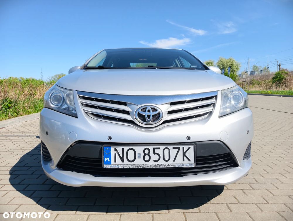 Toyota Avensis 1.8 Active MS - 9