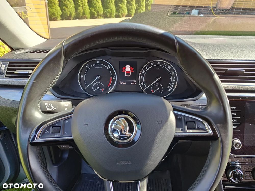 Skoda Superb 2.0 TDI 4x4 Style DSG - 16