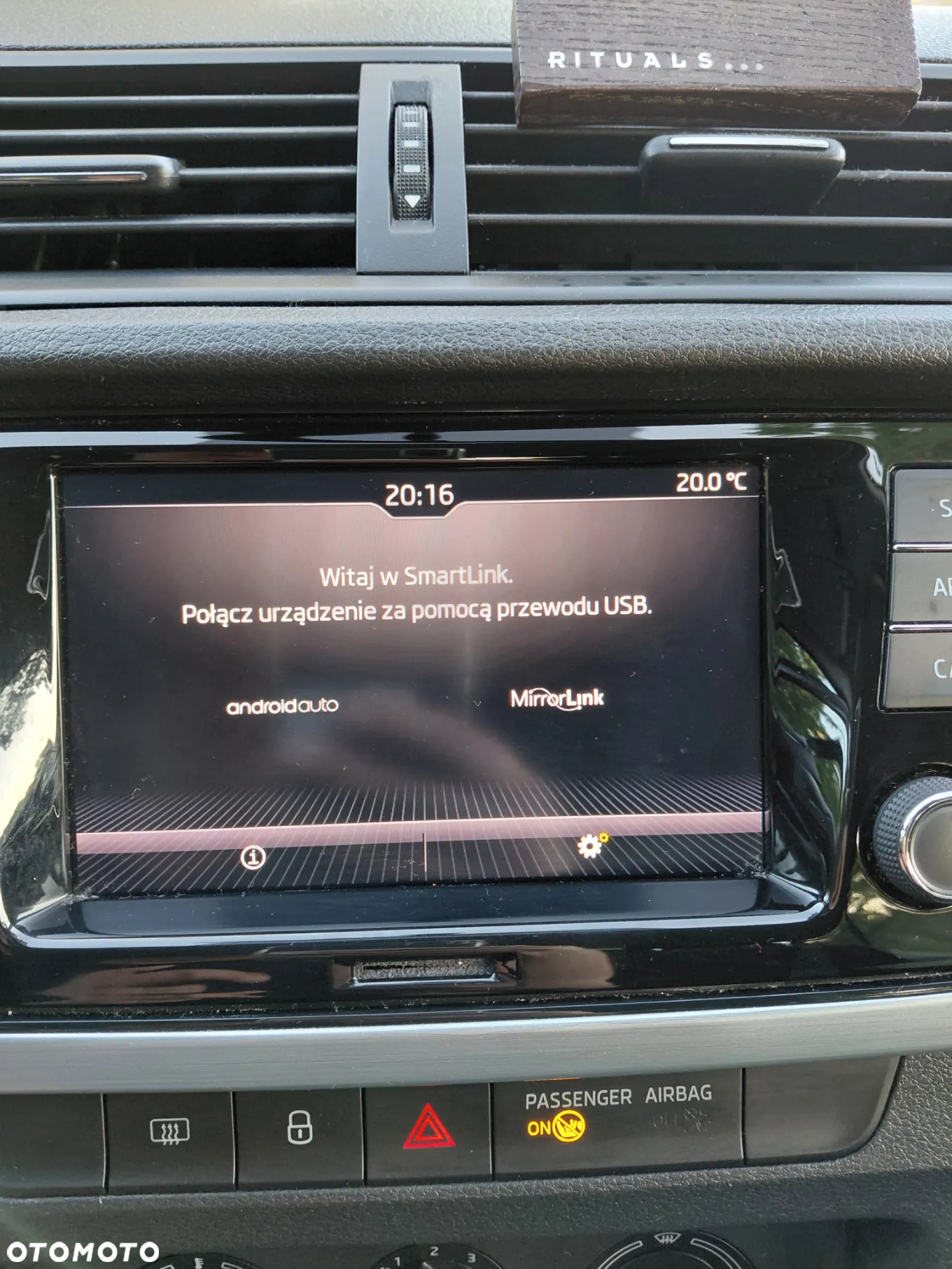 Skoda Fabia 1.0 Ambition - 10