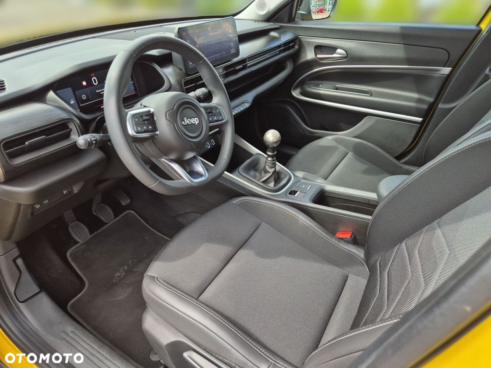 Jeep Avenger 1.2 GSE T3 Altitude FWD - 12