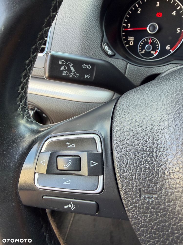 Volkswagen Sharan 2.0 TDI 4Motion BlueMotion Technology Comfortline - 16