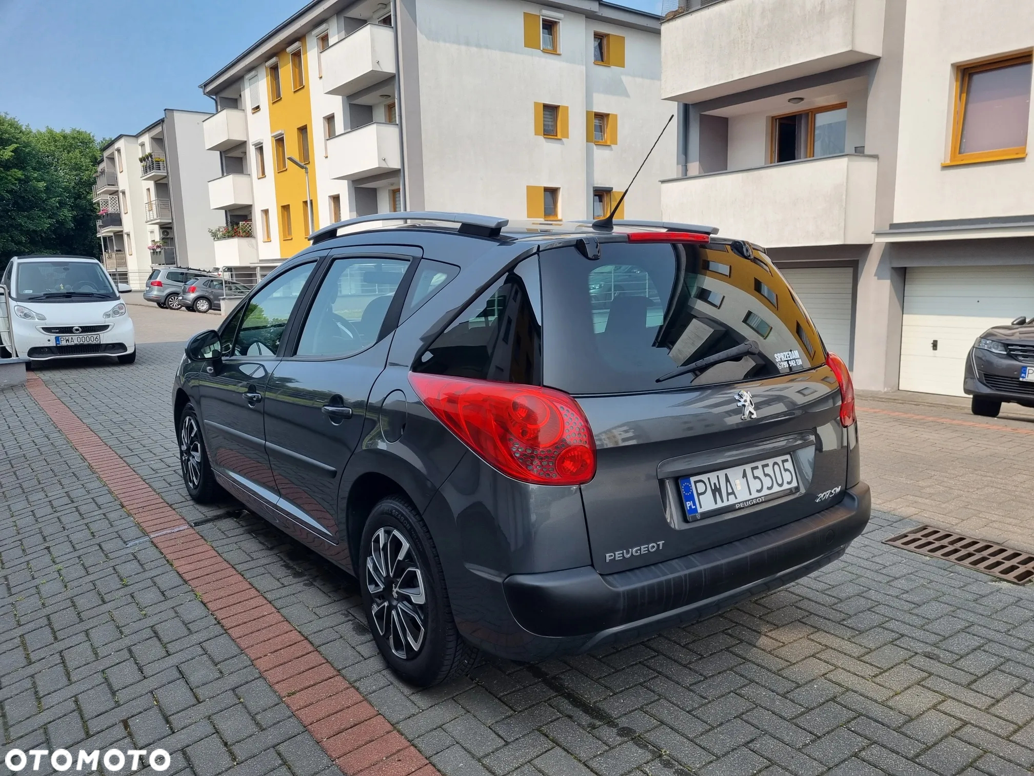 Peugeot 207 1.4 16V Trendy - 14