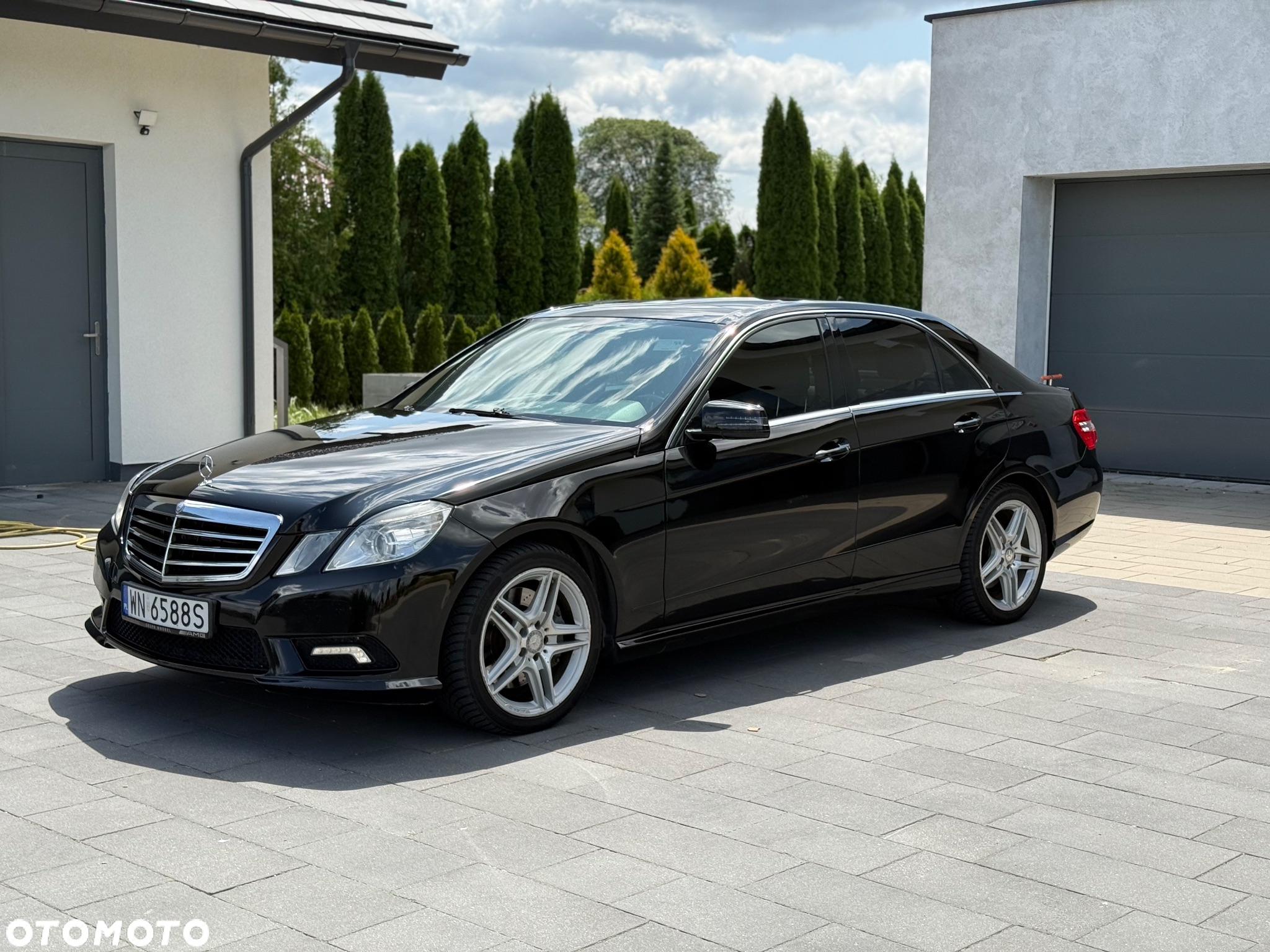 Mercedes-Benz Klasa E 500 4Matic 7G-TRONIC Avantgarde - 6