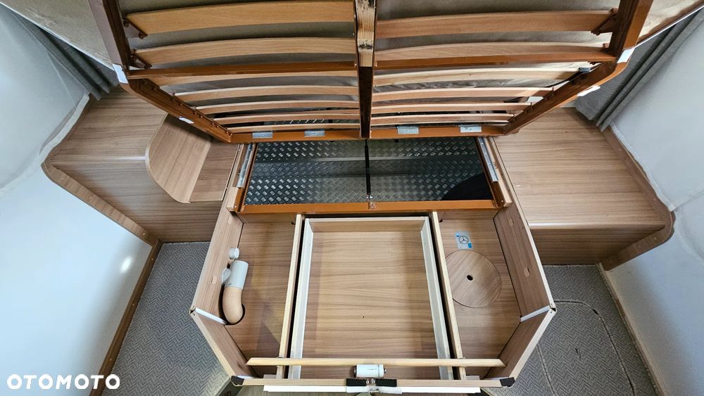 Adria MATRIX Axess 600 SC - 27