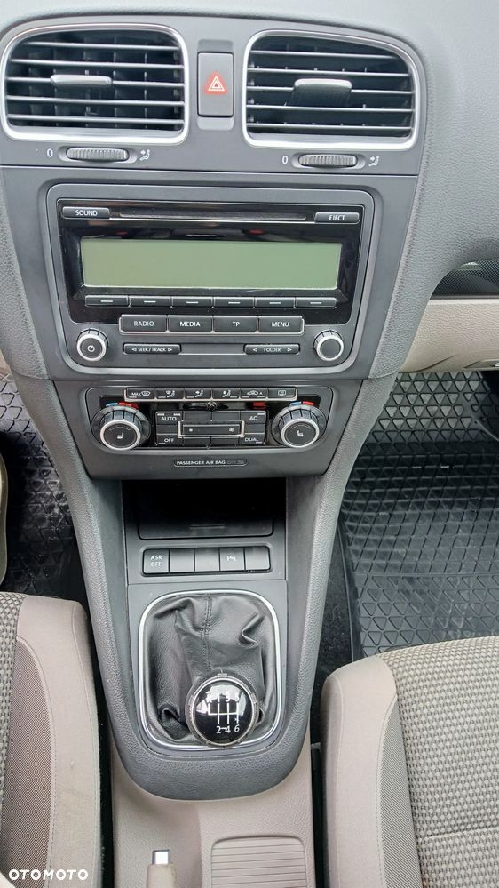 Volkswagen Golf 1.4 TSI Comfortline - 10