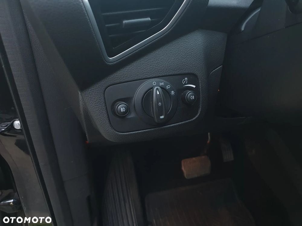 Ford Kuga 2.0 TDCi 4x4 Titanium - 22