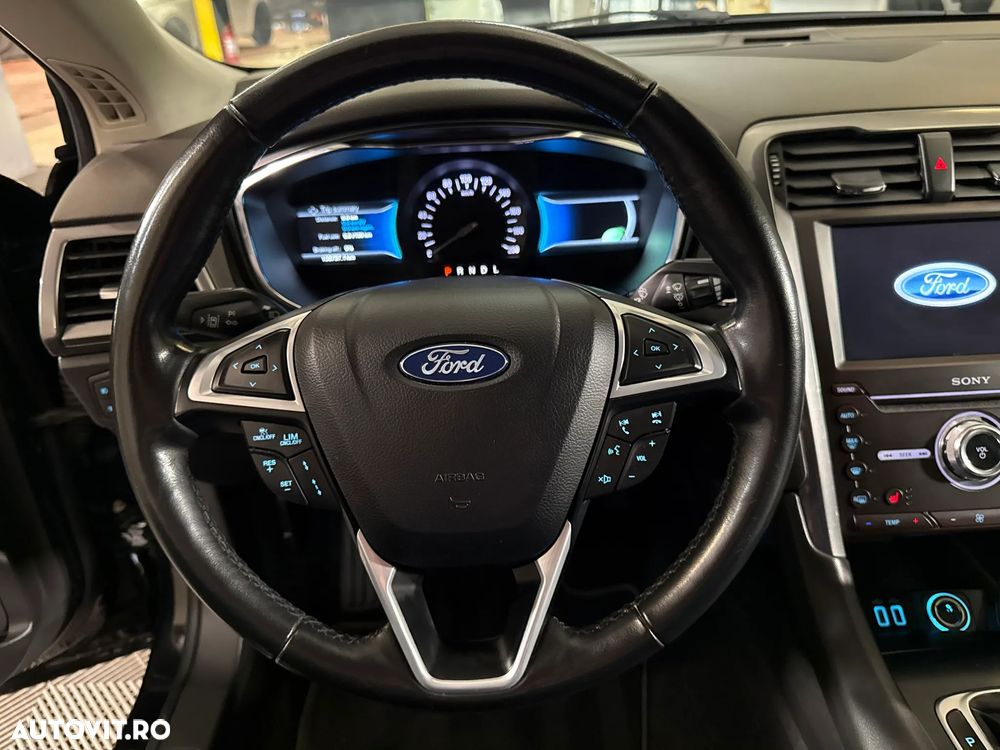 Ford Mondeo - 17