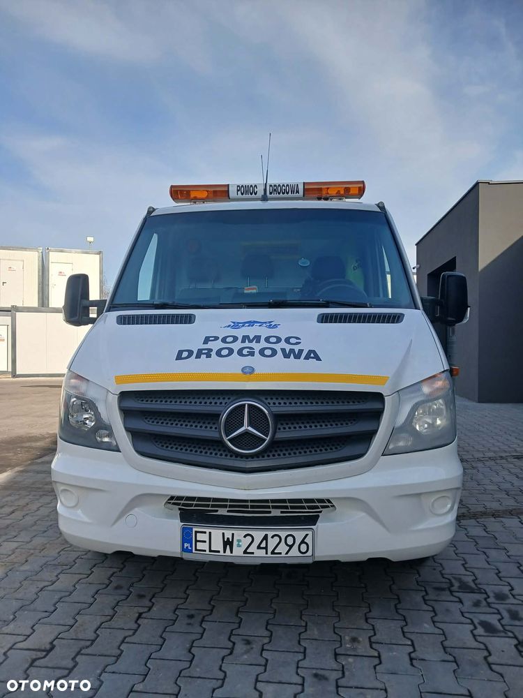 Mercedes-Benz Sprinter Salomon - 13