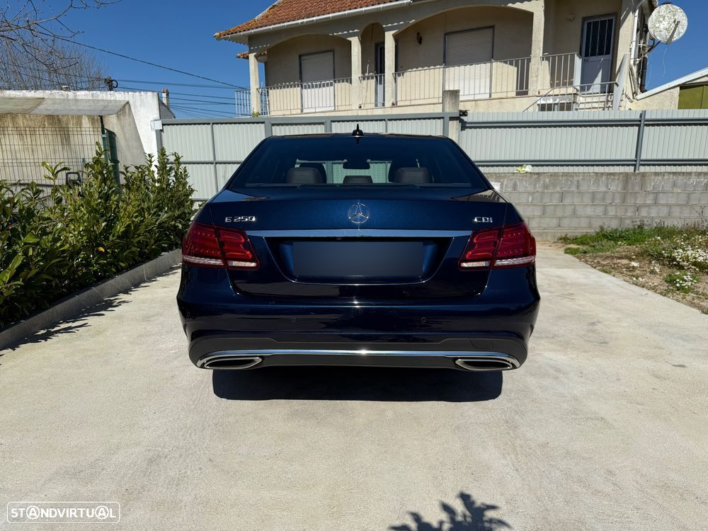 Mercedes-Benz E 250 - 8