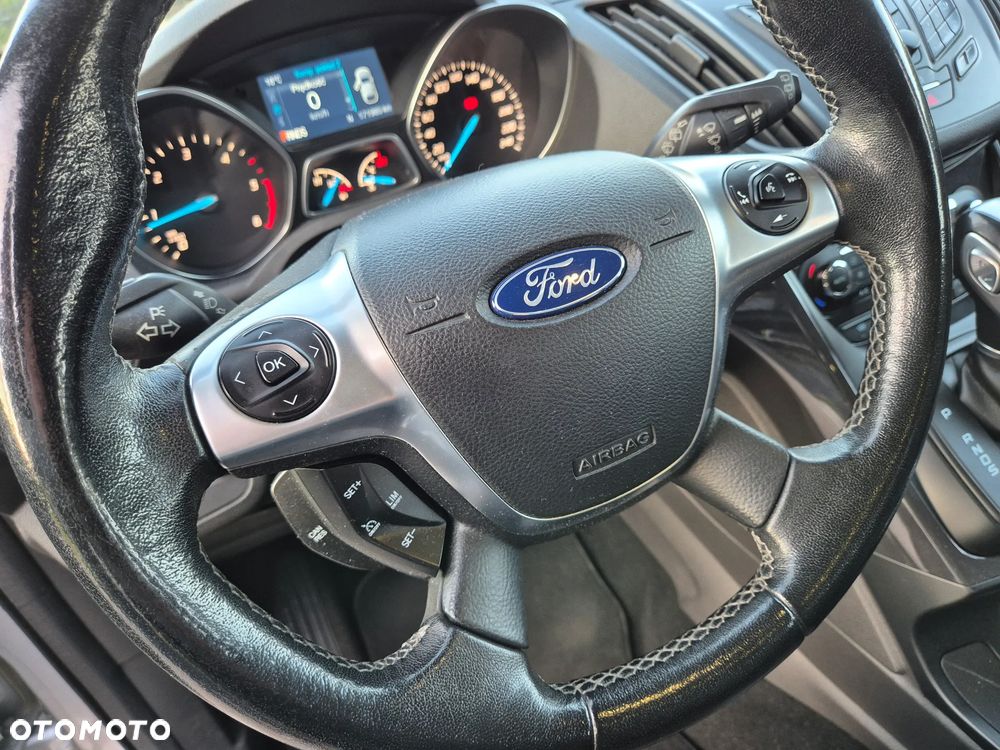 Ford Kuga - 18